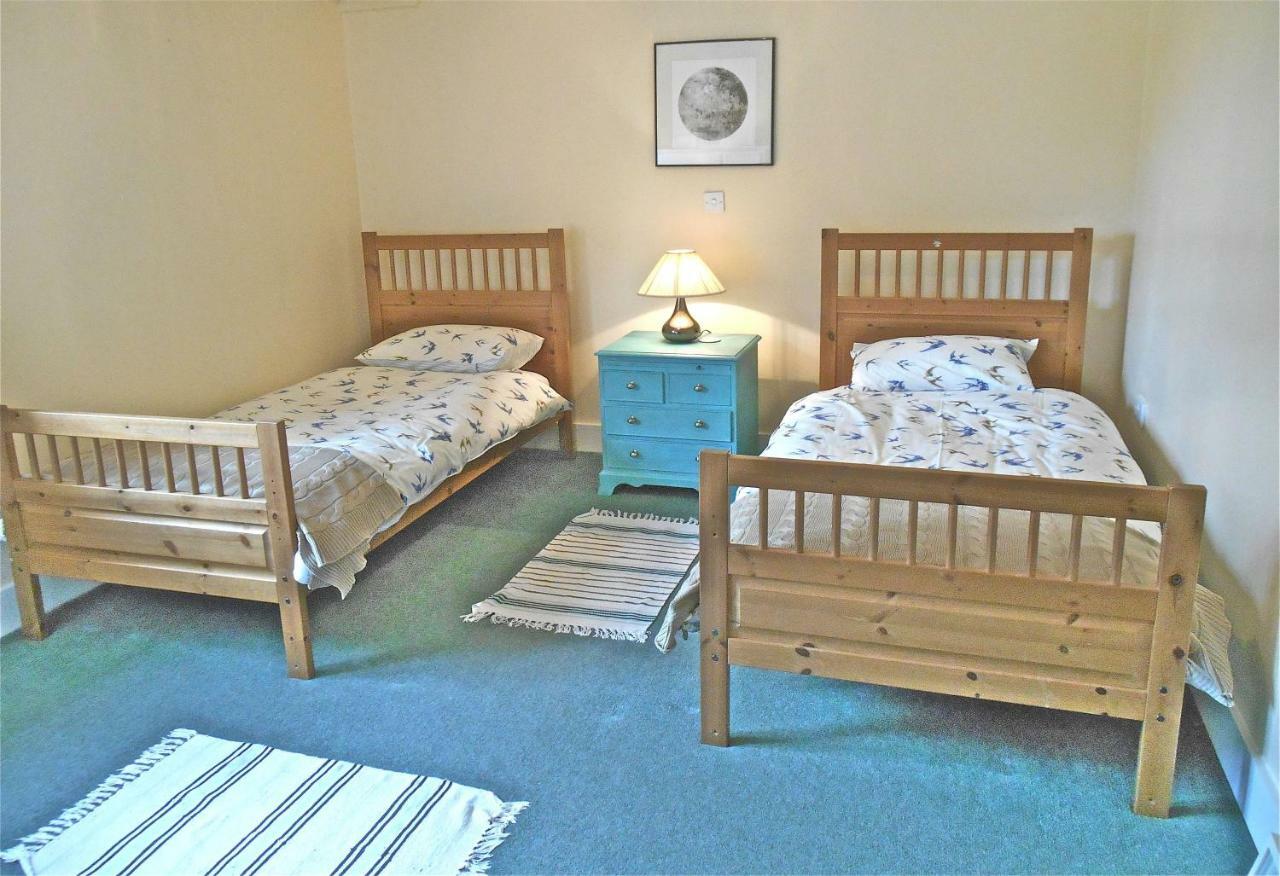 Spacious Swallow Cottage Tisbury Bagian luar foto