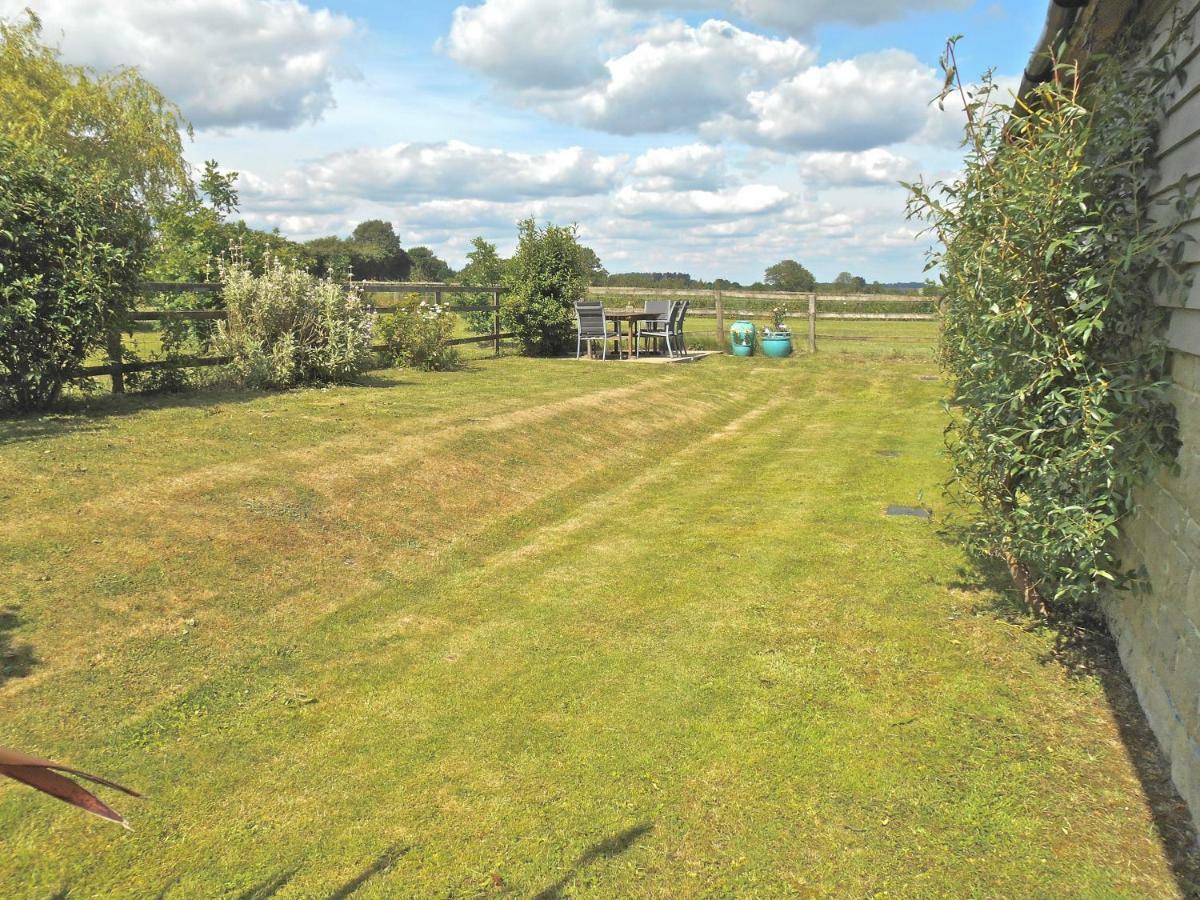 Spacious Swallow Cottage Tisbury Bagian luar foto